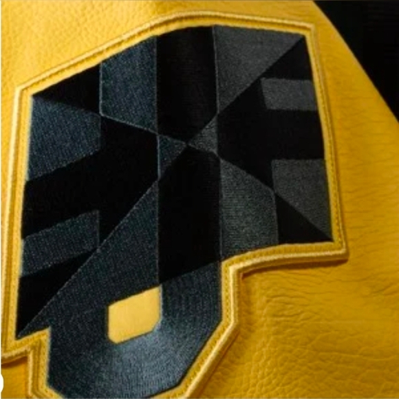 Jamaica Football Federation Men's Adidas Originals VRCT TECEME Jacket - Picture 4 of 5